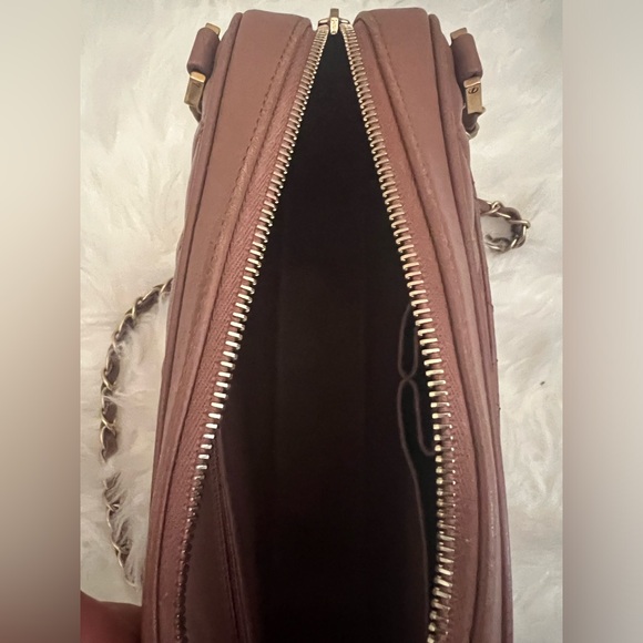 Chanel Lambskin Quilted Medium CC Crown Camera Case - Picture 5 of 6